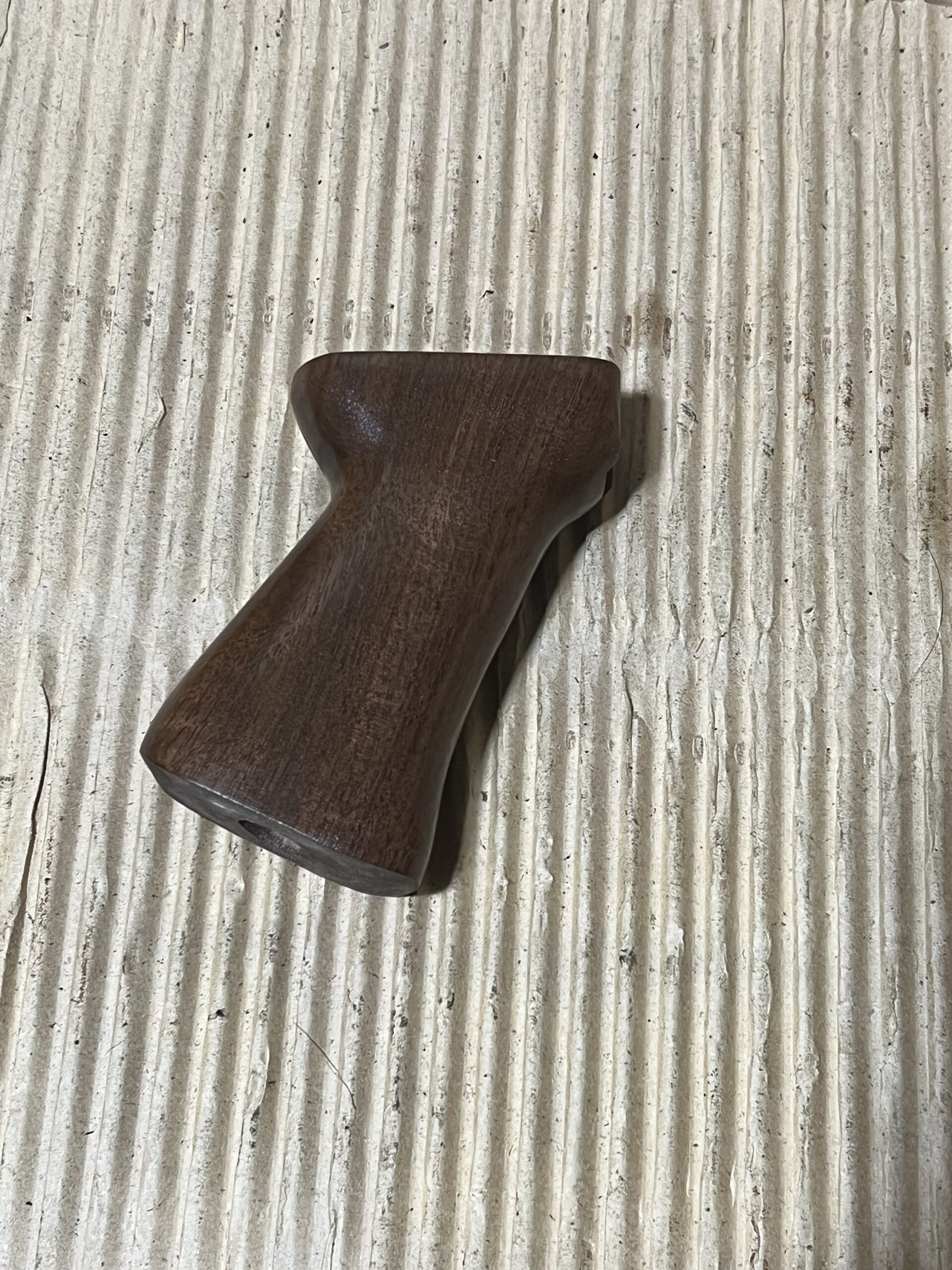 Kalashnicarver "M76" AK Pistol Grip (Walnut - Brown)
