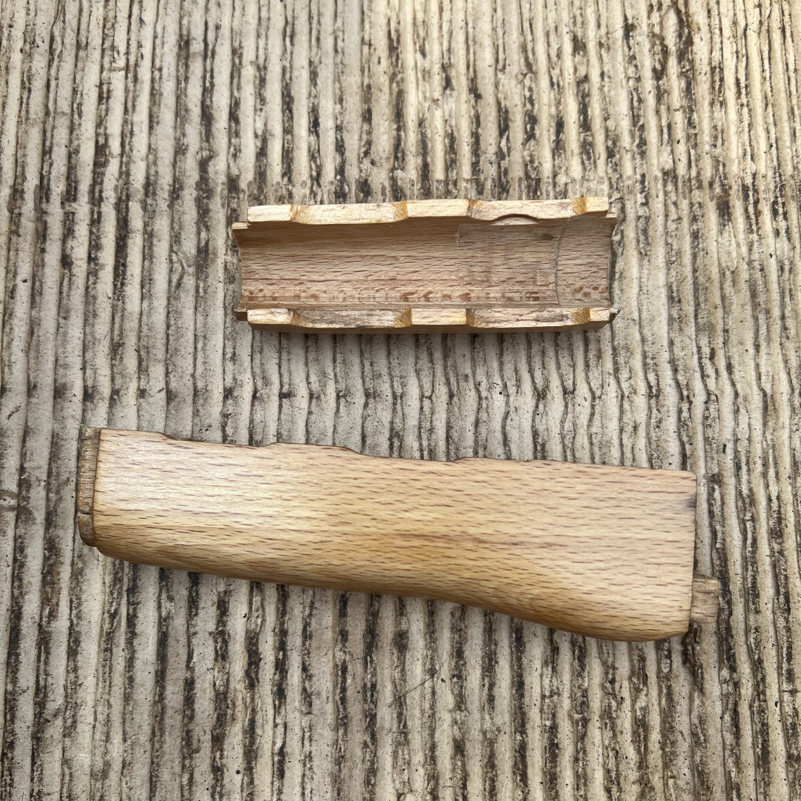 Hungarian Wood Handguard Set (Excellent)