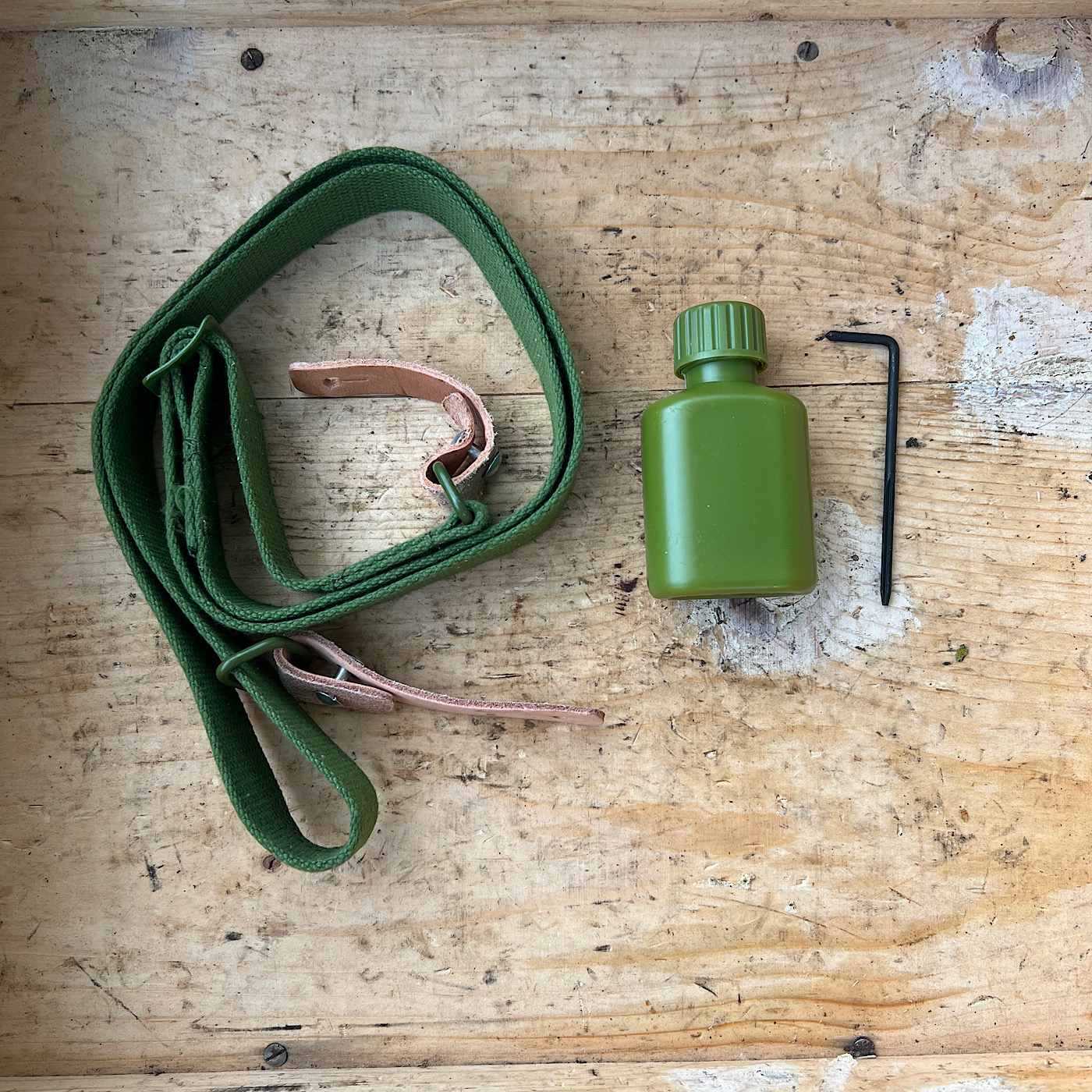 Chinese AK Sling and Oil Bottle (Excellent)
