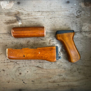 Reproduction MAK90 Wood Handguard + Grip Set - Blem