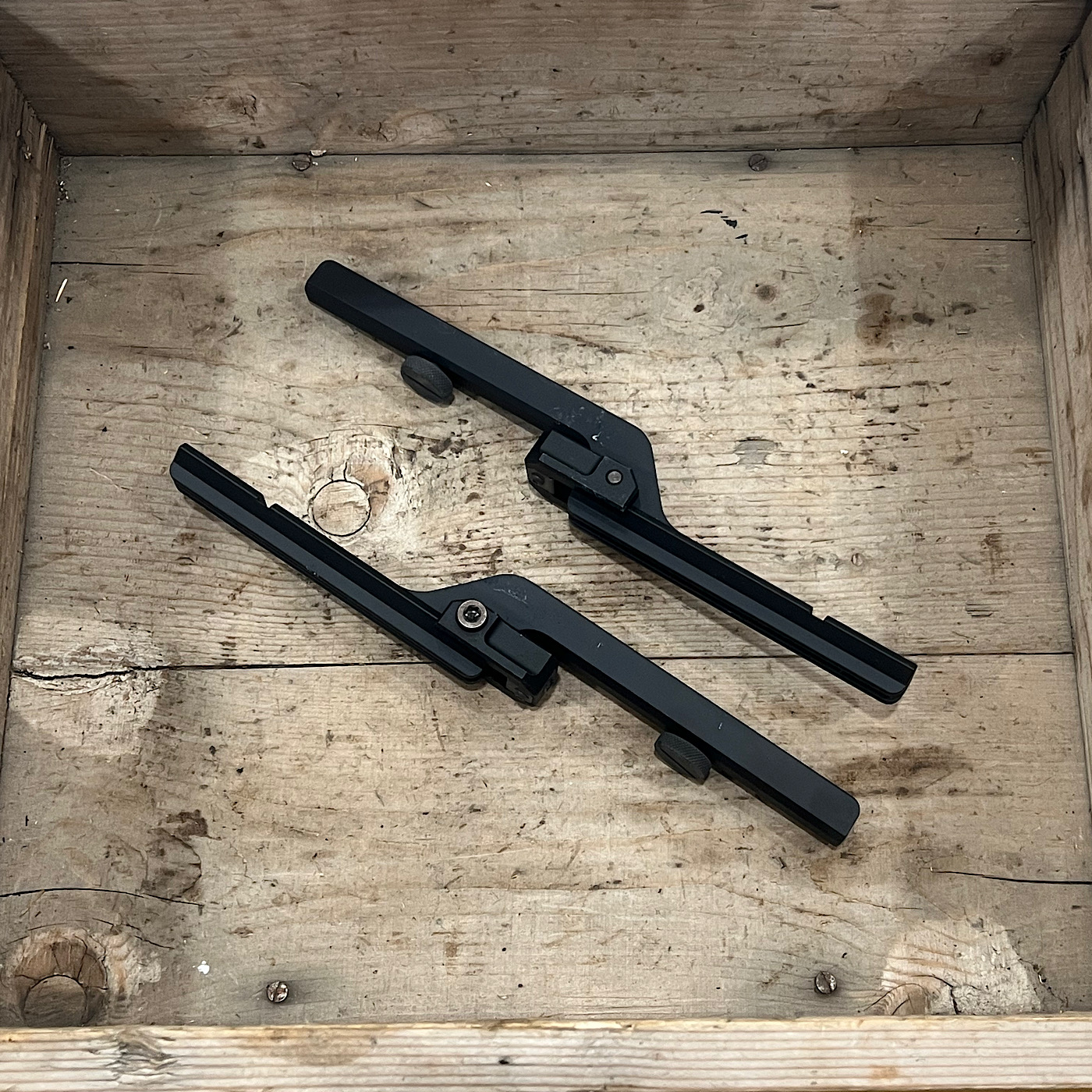 Surplus USGI Gooseneck Carry Handle Optic Mount - Moka's Raifus